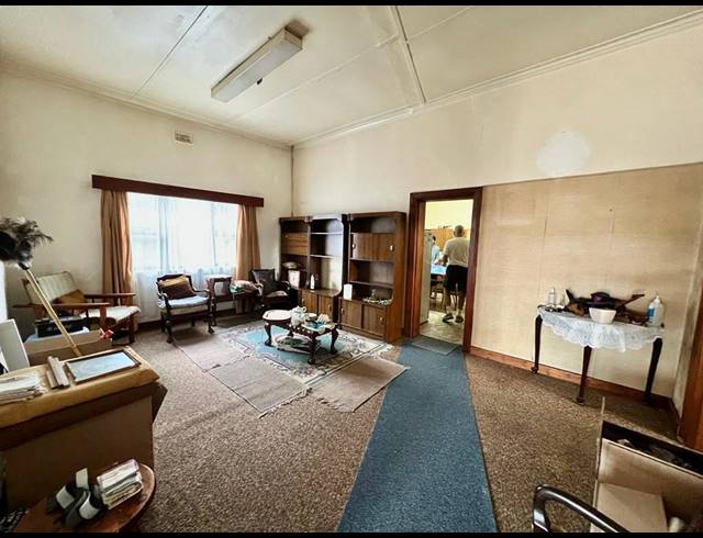3 BEDROOM HOUSE FOR SALE IN TOWNSEND ESTATE